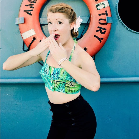 Meet your Posher, Bri - Picture 6 of 8